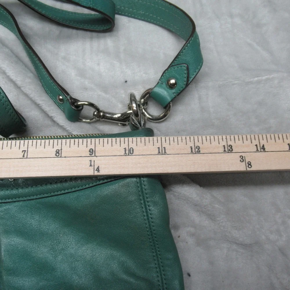 Coach Ashley Crossbody Bag Green Leather Detachable‎ Adjustable Strap Shoulder